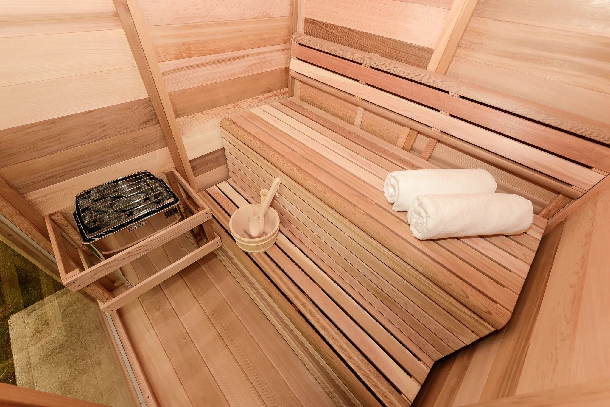 Indoor Cabin Sauna - Image 3